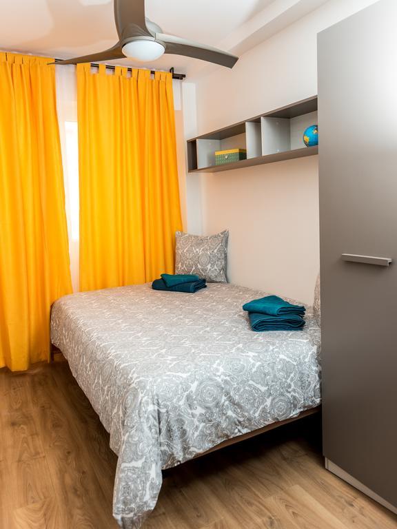 Modern Apartment Playa Valencia Luaran gambar
