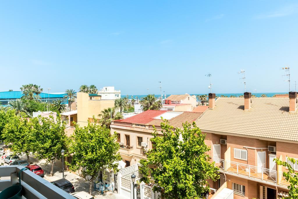 Modern Apartment Playa Valencia Luaran gambar